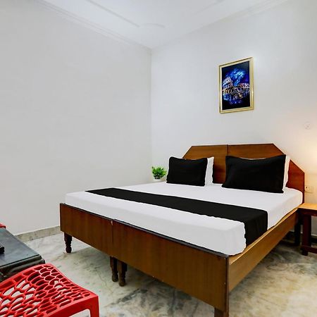 Indraprastha Super Hotel Live View מראה חיצוני תמונה